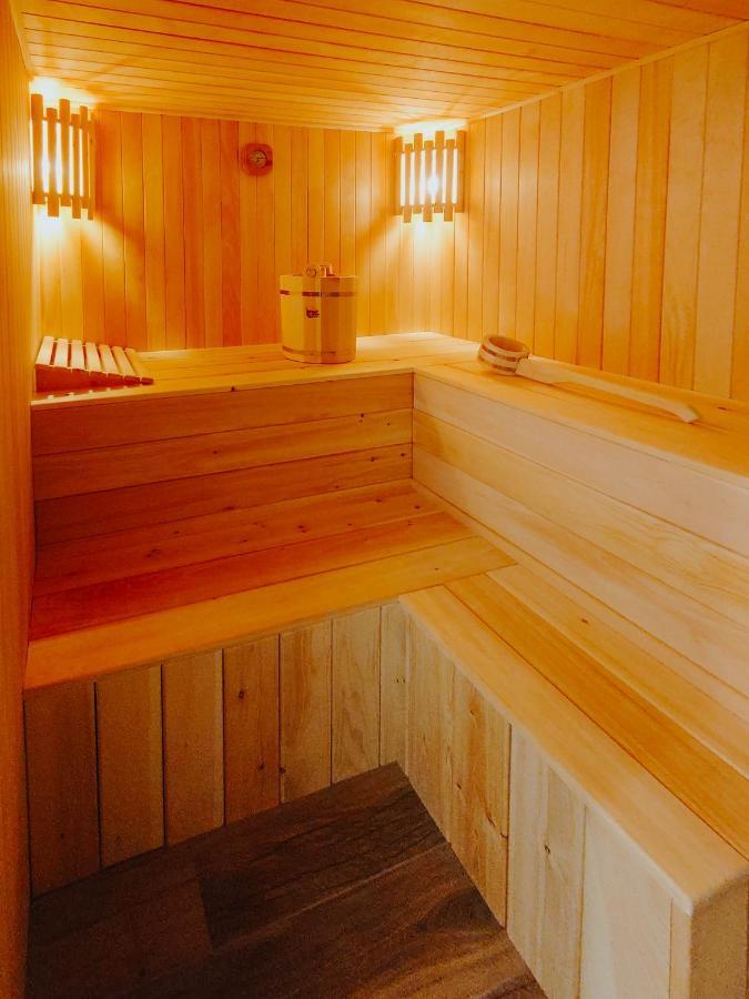 Downhill Lodge Тауплиц Экстерьер фото