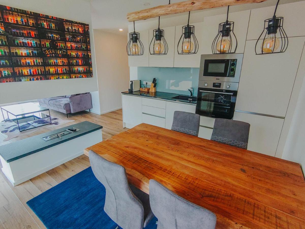 Downhill Lodge Тауплиц Экстерьер фото